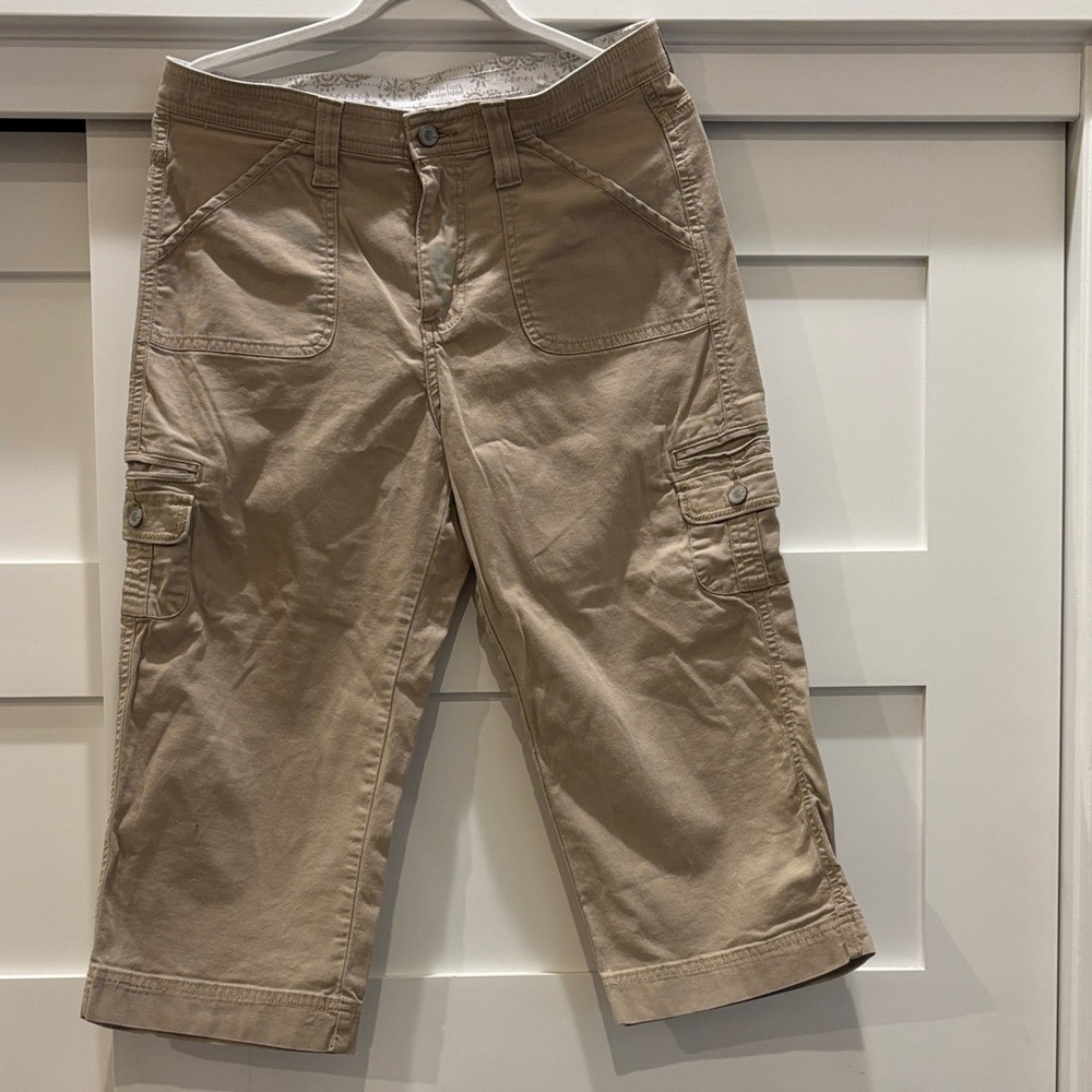 Lee Tan Cargo Capri Pants